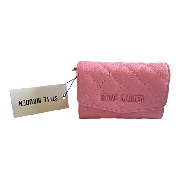 NWT Steve Madden Pink & Silver Quilted Women's Wallet - Picture 2 of 14